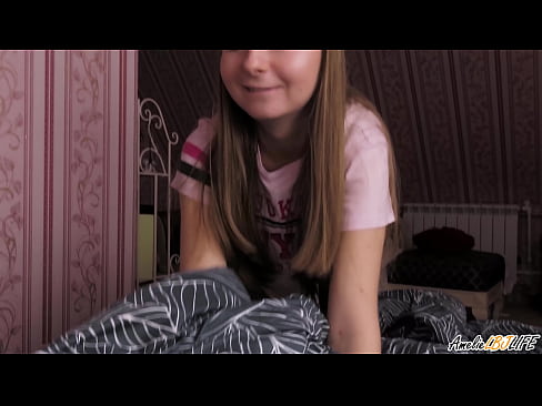 ❤️ Blondīne dziļi sūc savu BFF un saņem spermu mutē ️ Duršanās video pie lv.hentaiser.ru